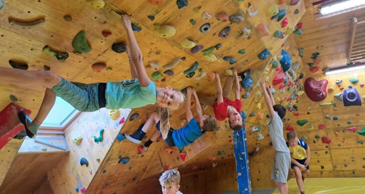 Poskusno plezanje 2. in 3. 9.