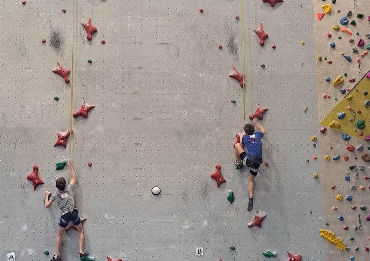 Ascendo na hitrostni tekmi